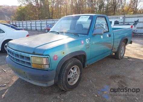 1995 Dodge Dakota z USA, uszkodzony, nr VIN 1B7FL26G9SW943229